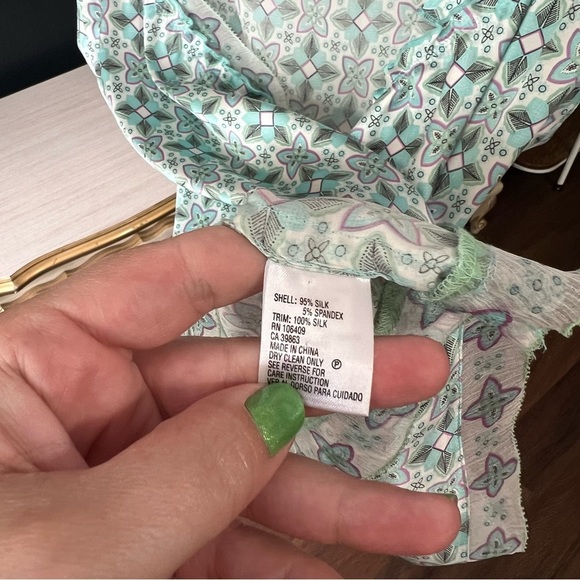 Antonio Melani Silk Spaghetti Strap Blouse Medium - Picture 6 of 7